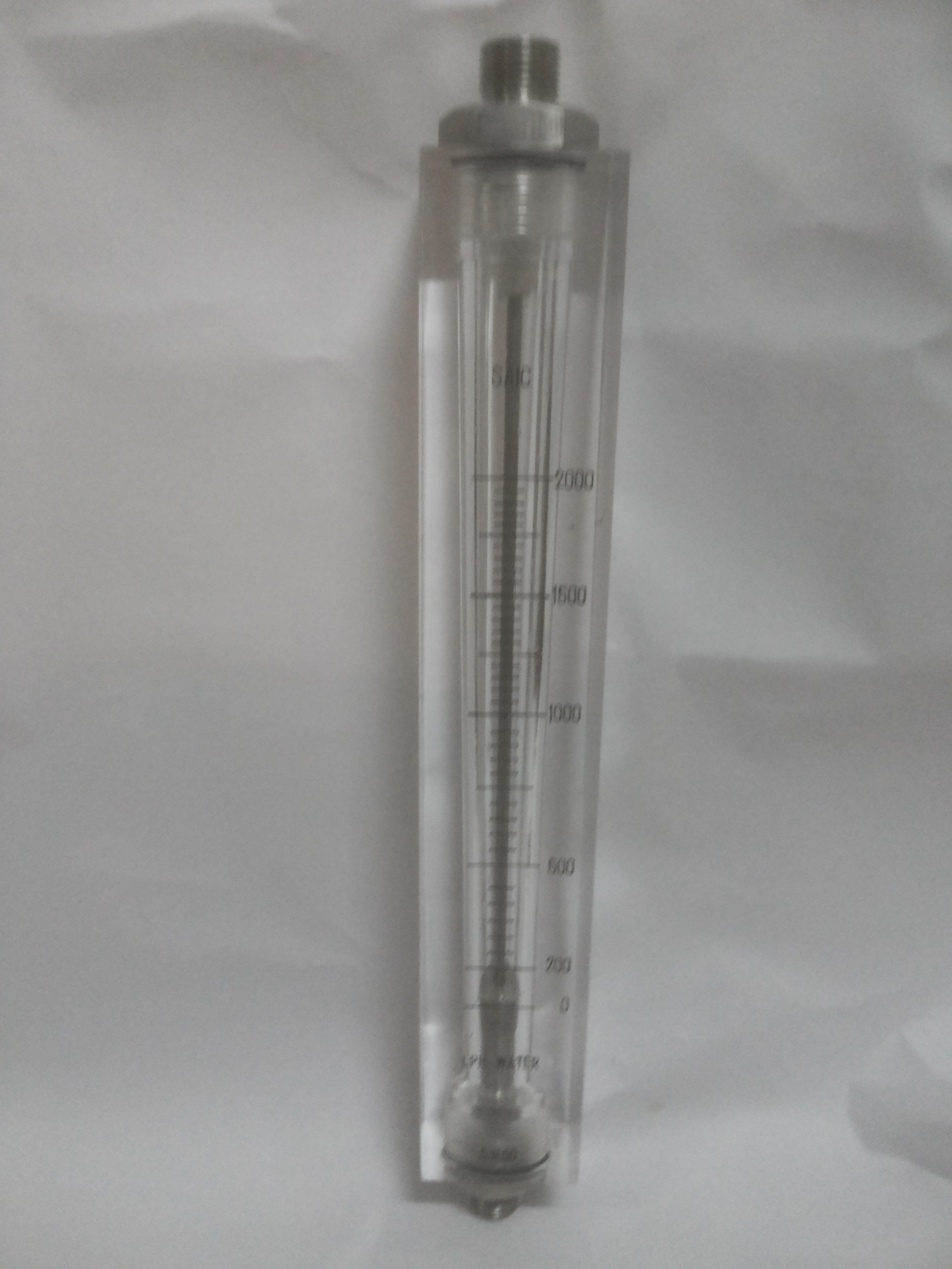 Acrylic Body Rota meter in Flow Range of 0-2000 LPH for Water